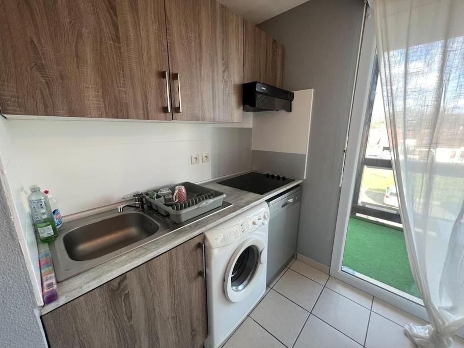 Apartment Spacieux Avec Parking Prive Blois
